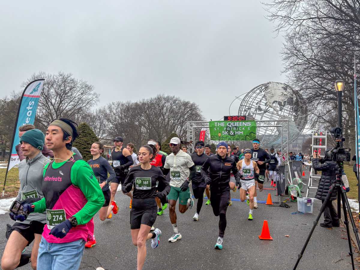 Hundreds of runners bring Irish cheer to St.