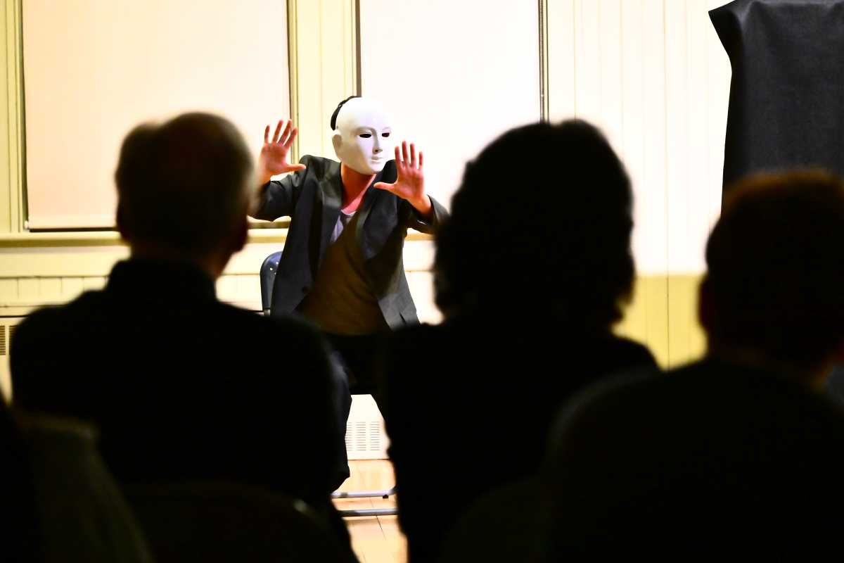 Maspeth Town Hall's hosted Saturday Night Arts last weekend, featuring three talented choreographers from throughout the borough who performed in front of a full house.