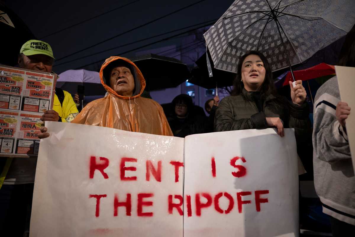 ‘Housing is a right, so we must fight’: Queens tenants demand rent rollbacks at hearing hosted by Mayor Mamdani