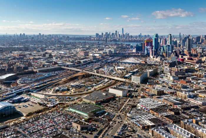Aerial photograph of the Sunnyside Yards site.