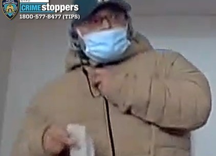 Image for Alleged burglar wanted for breaking into three Flushing homes and stealing property, cash: NYPD